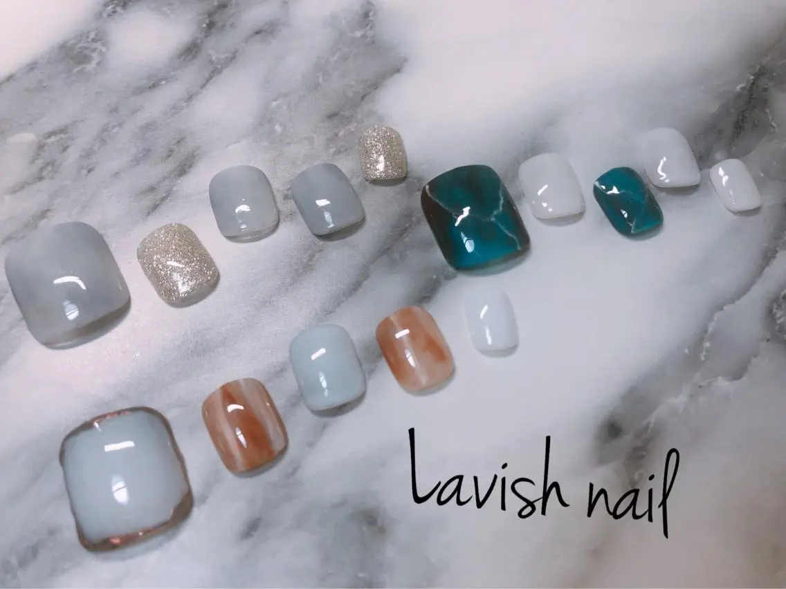 ネイル フットネイル Lavish nailのネイルデザイン