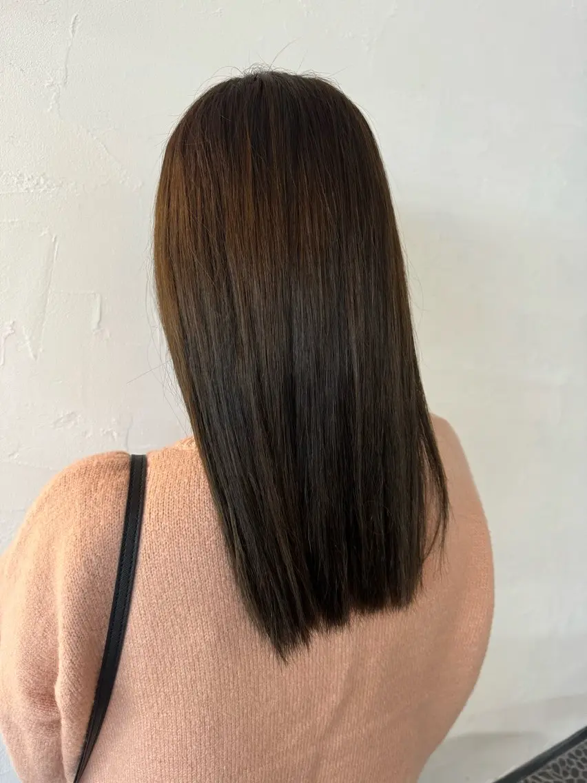 セミロング カラー ブラウンカラー myon giraffeのヘアスタイル