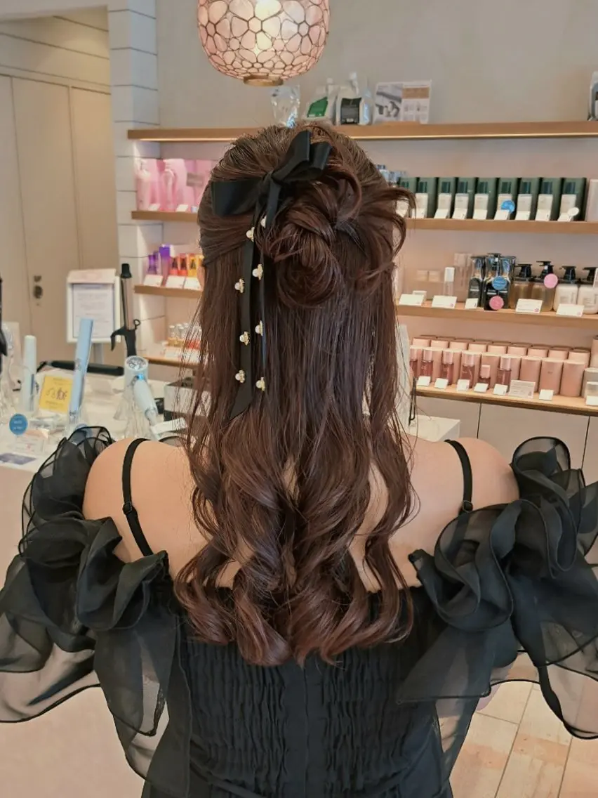 ヘアアレンジ ハーフアップ ヘアセット MIYU/透明感 渋谷/ベージュカラーのヘアスタイル