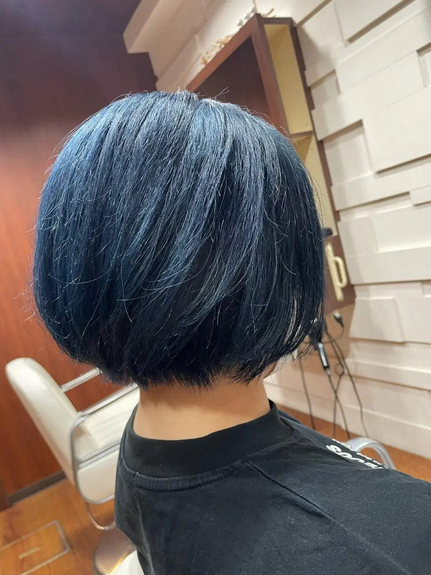 ミディアム カット ヘアカラー トリートメント こすげひろと カラー講師のヘアスタイル