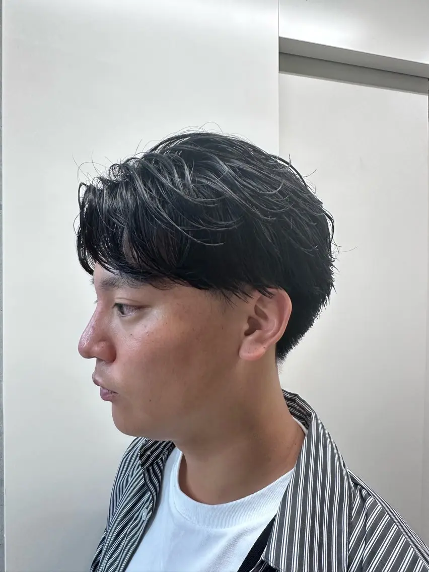 ショート パーマ 石川 琉星のヘアスタイル