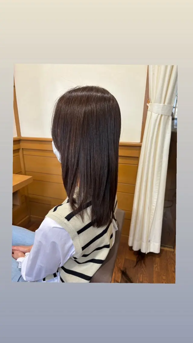 ミディアム カラー 三輪 南月のヘアスタイル