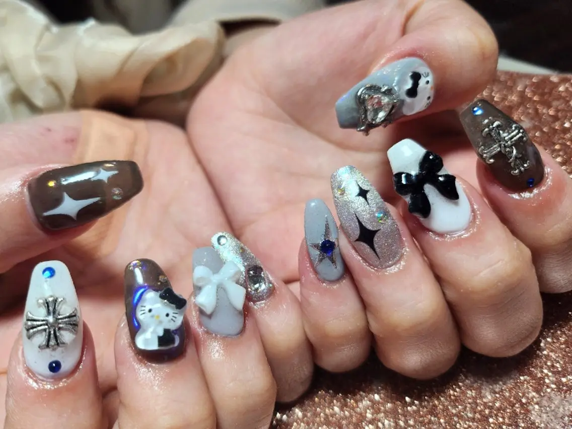ネイル 長さ出し 💜bora .のネイルデザイン