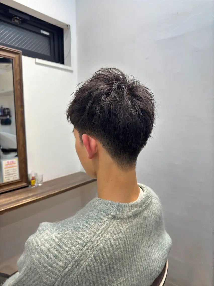 メンズ カット 縮毛矯正 フェード/韓国 原宿👑レンのヘアスタイル