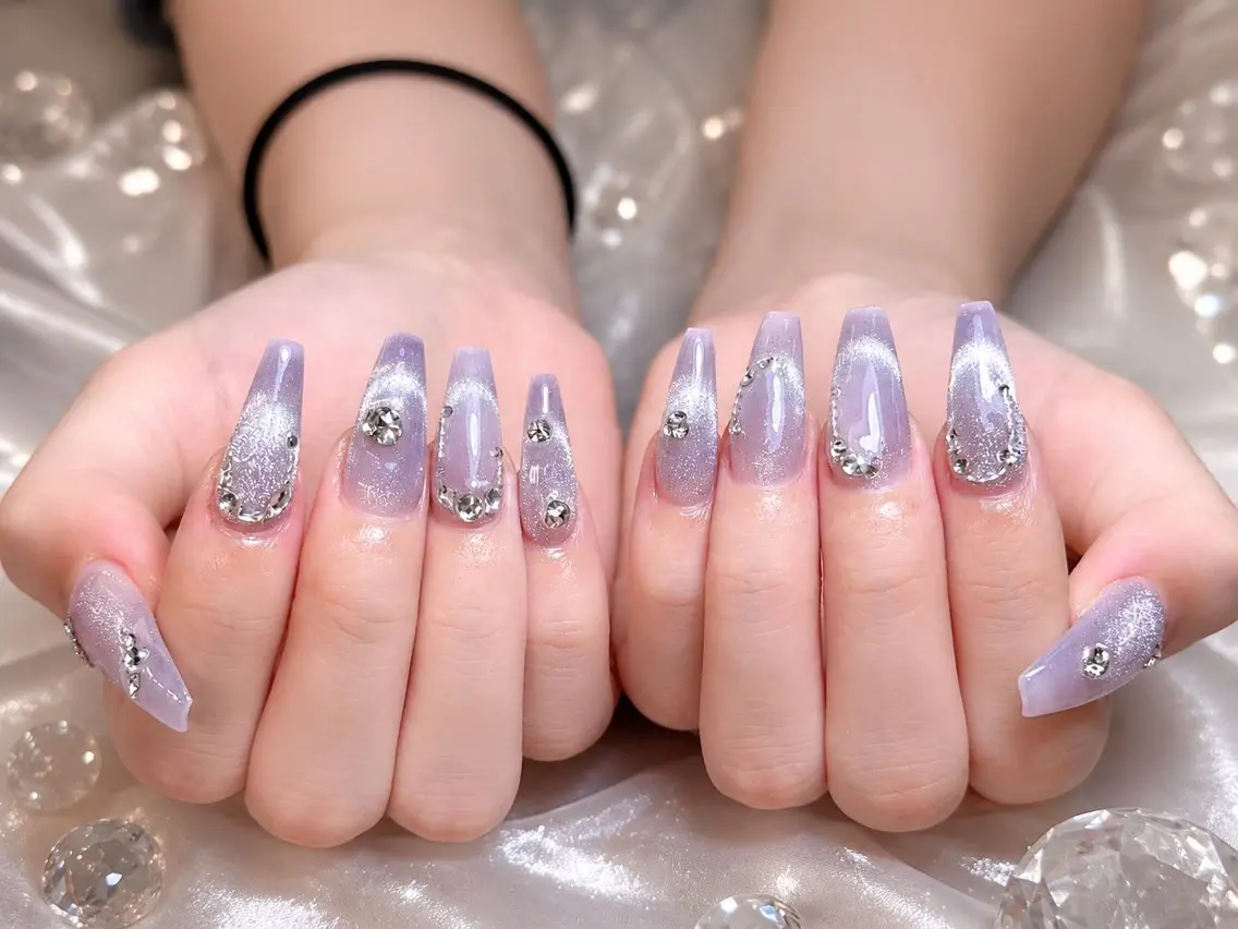 ネイル ハンドネイル ROSIE LEEのネイルデザイン