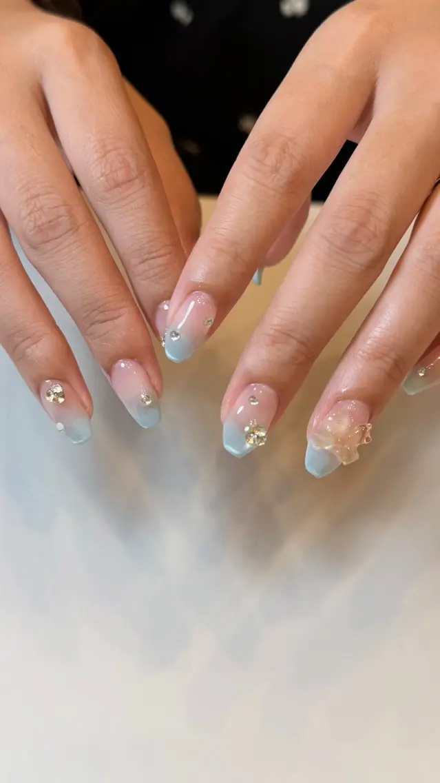 ネイル ハンドネイル フットネイル nailsalon charmeのネイルデザイン