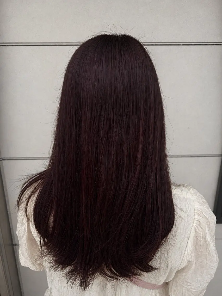 ロング カラー ピンクカラー トリートメント 山川 遥菜のヘアスタイル