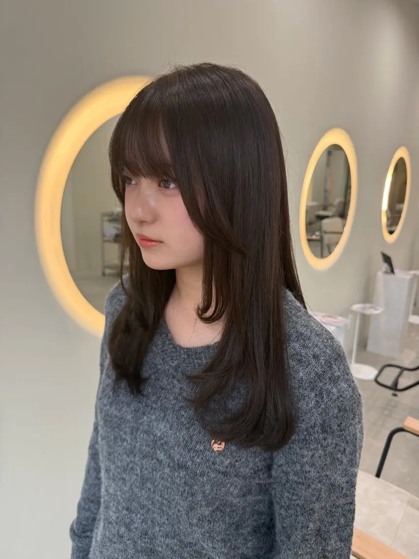 ロング カラー カット ヘアカラー トリートメント 🩶 AIRA / 透明感カラー 🩶のヘアスタイル