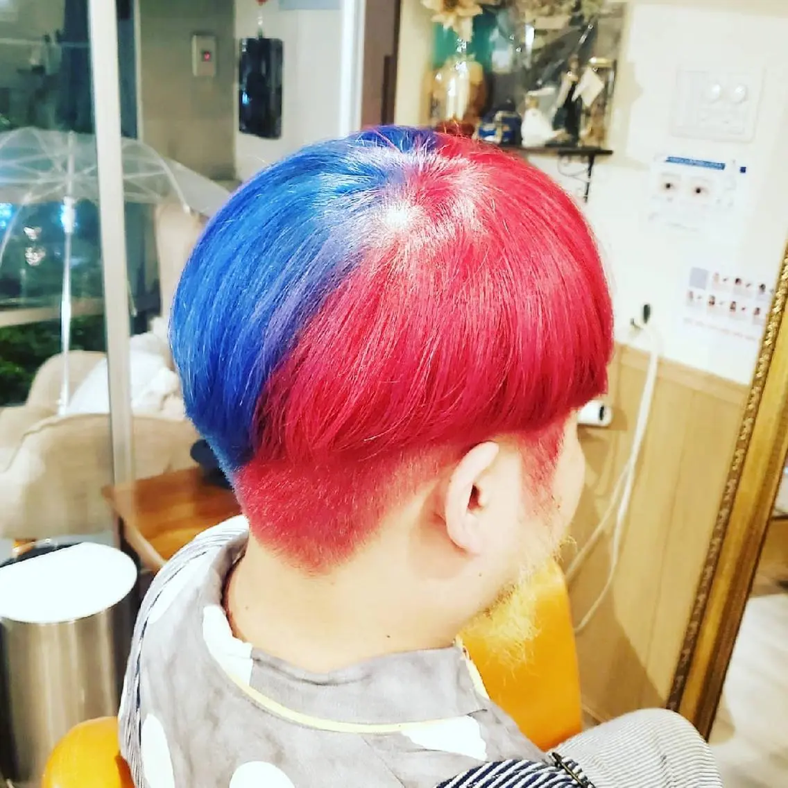ショート メンズ カラー メンズブリーチ ブリーチ イルミナカラー 外国人風カラー トリートメント ヘアカラー spa hair ark 富井直美のヘアスタイル