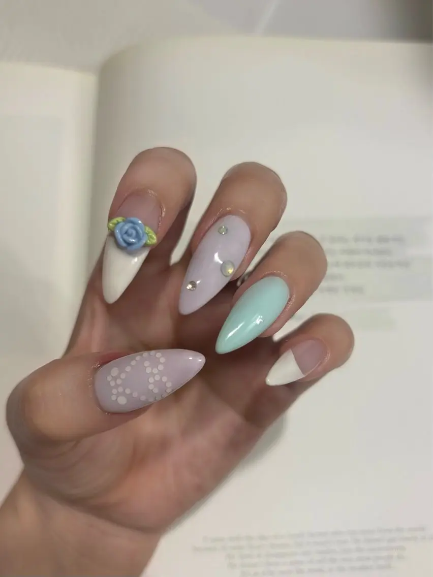 ネイル ネイルズシャトン🪡 ネイリスト齊藤のネイルデザイン