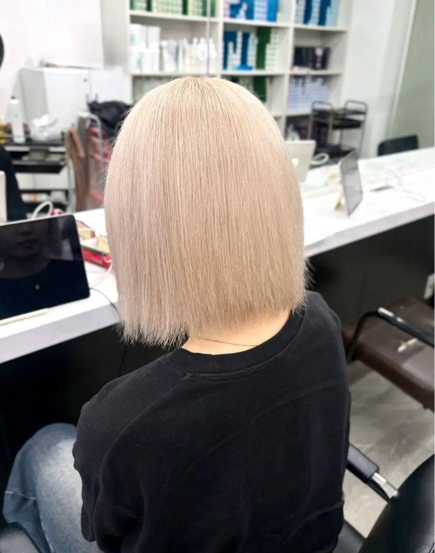ショート カラー ヘアカラー ハイトーン/エクステ 🫧🐬Yuihaのヘアスタイル
