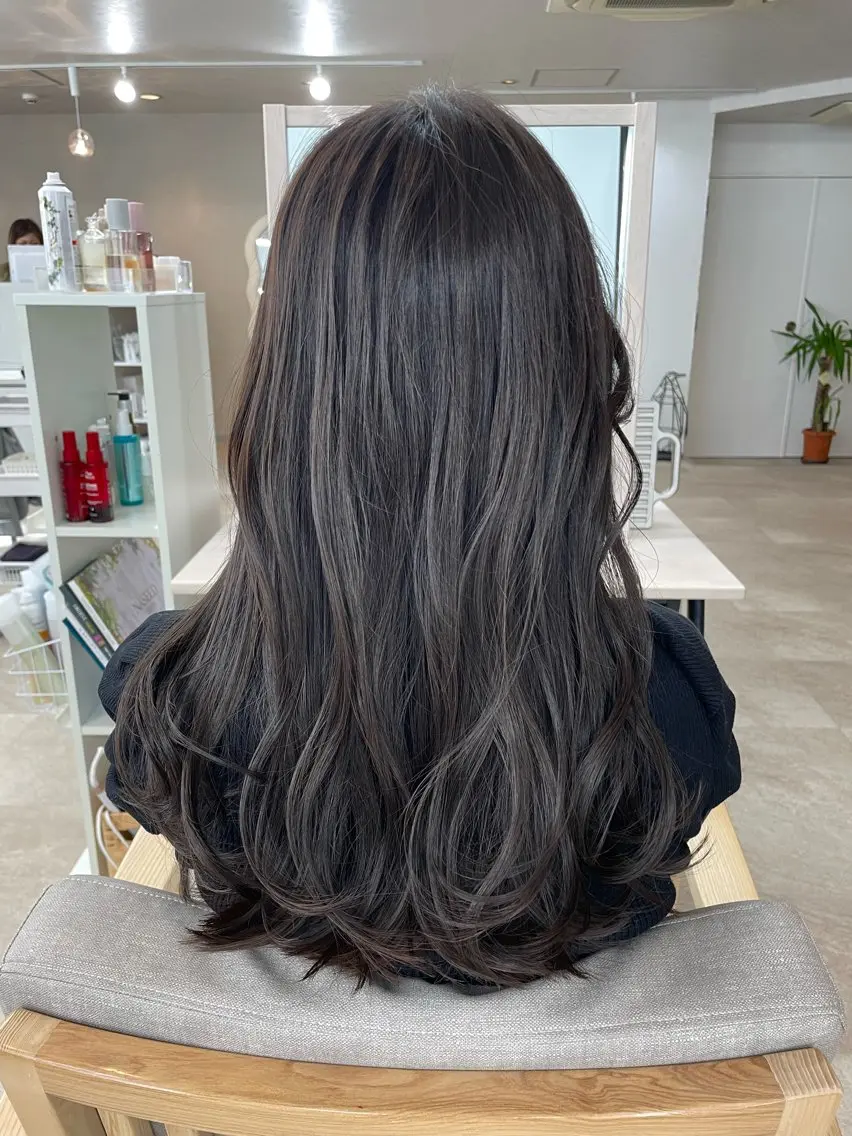 カラー 植村 菜央のヘアスタイル