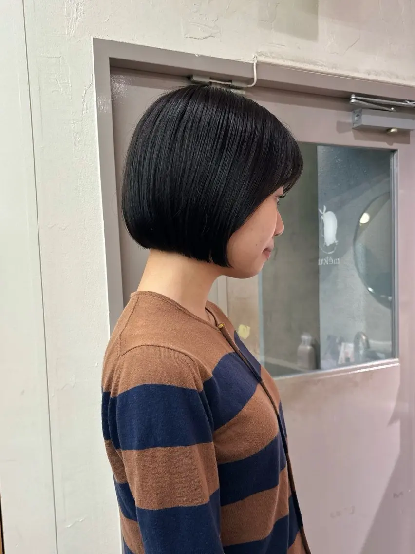 ショート pazu🪡 透明感カラー⟡.·のヘアスタイル