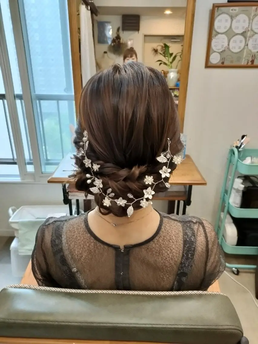 ヘアアレンジ ヘアセット HempBeauty 浅野アサミのヘアスタイル
