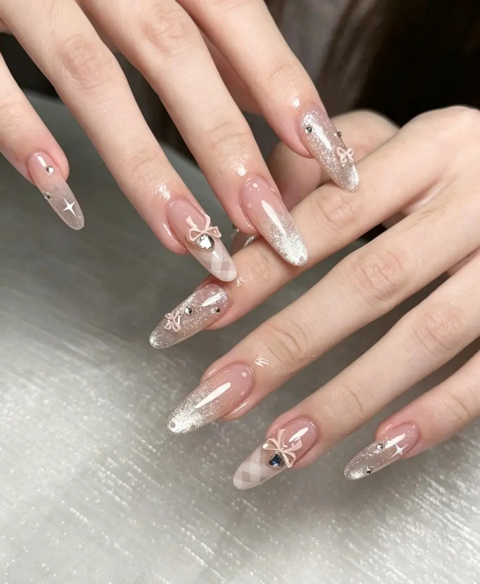 ネイル アートネイル ジェルネイル キラキラネイル 韓国ネイル オフィスネイル DAISY_NAIL 【フィルイン専門店】のネイルデザイン