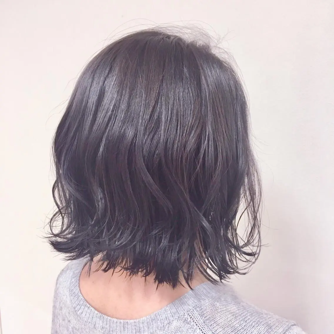 ミディアム カラー ヘアアレンジ ヘアカラー トリートメント 【Sweep】おじま のぞみのヘアスタイル