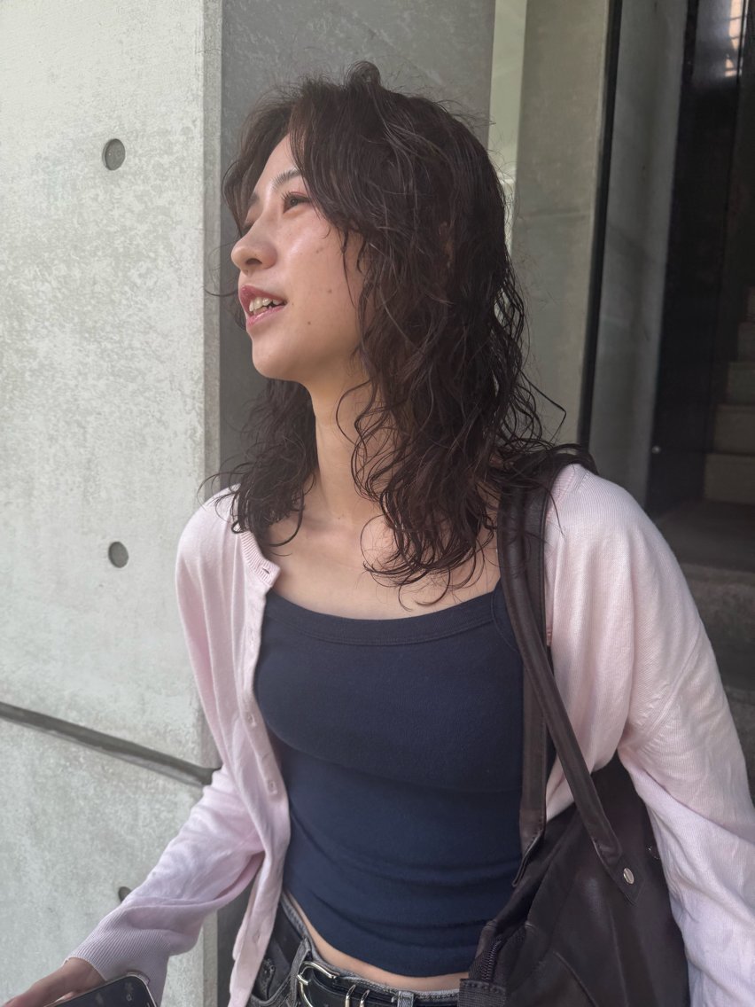 セミロング カラー パーマ セミロングパーマ ベージュカラー 透明感カラー オリーブベージュ レイヤーカット カット パーマ レイヤーカット\パー マ　chinatsuのヘアスタイル