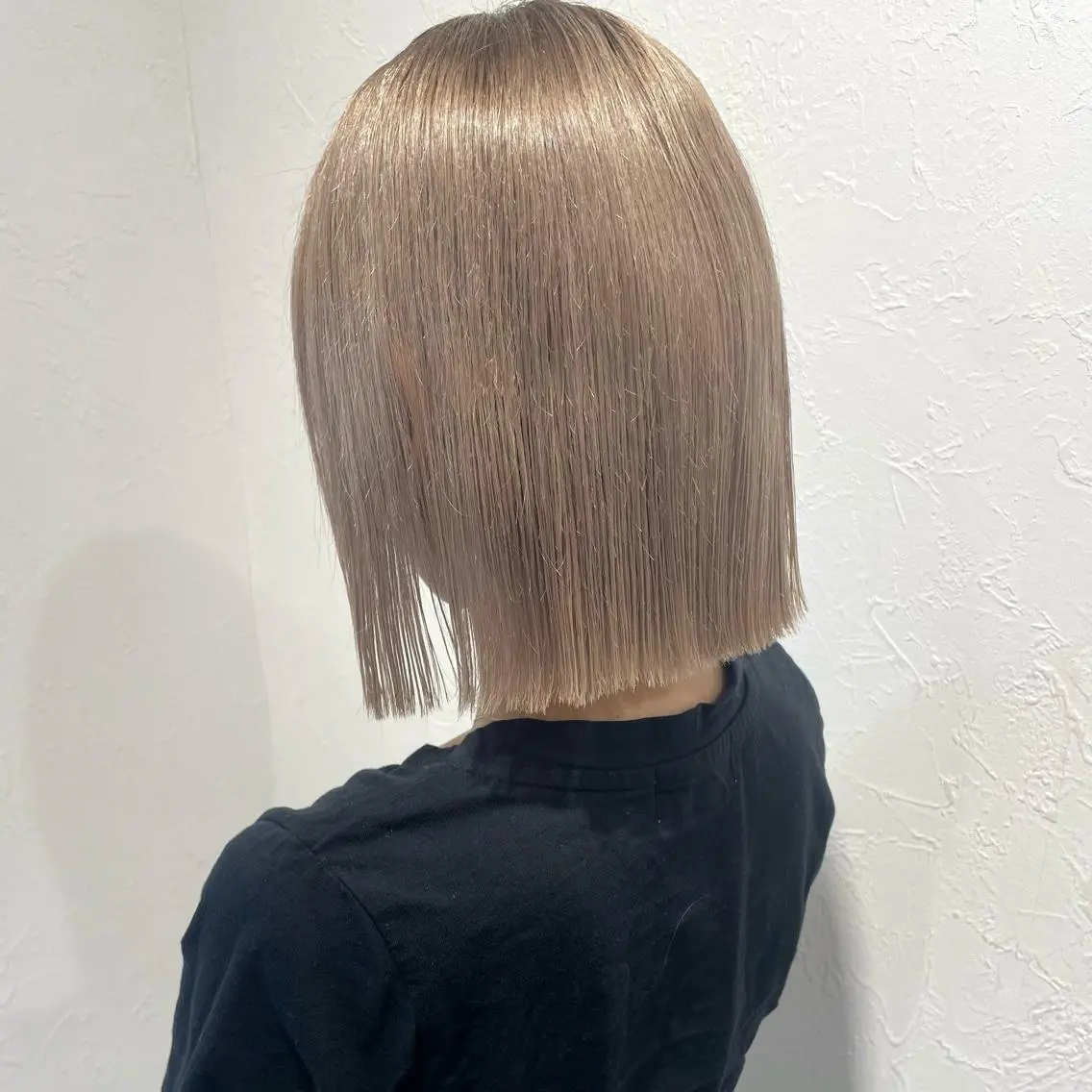 ミディアム カラー shiho .のヘアスタイル