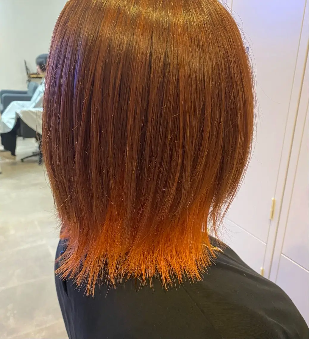 カラー ブラウンカラー オレンジ 吉田 恋々音のヘアスタイル