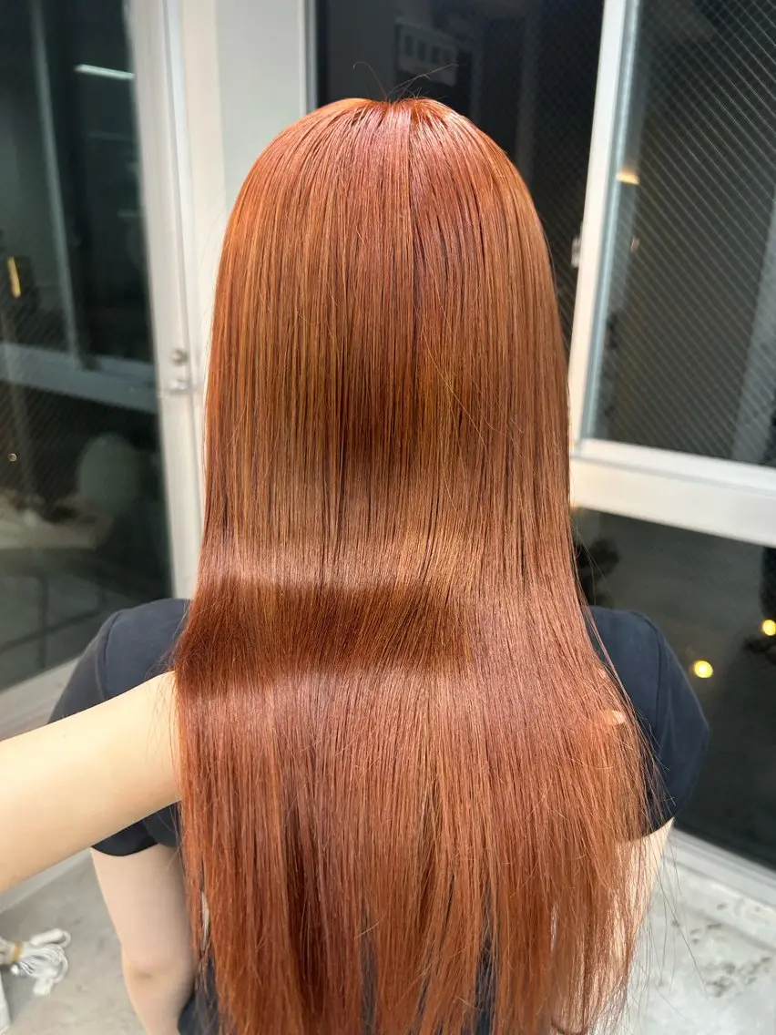 🍓フルブリーチ+オンカラー🍓超音波アイロン付き🫧の写真