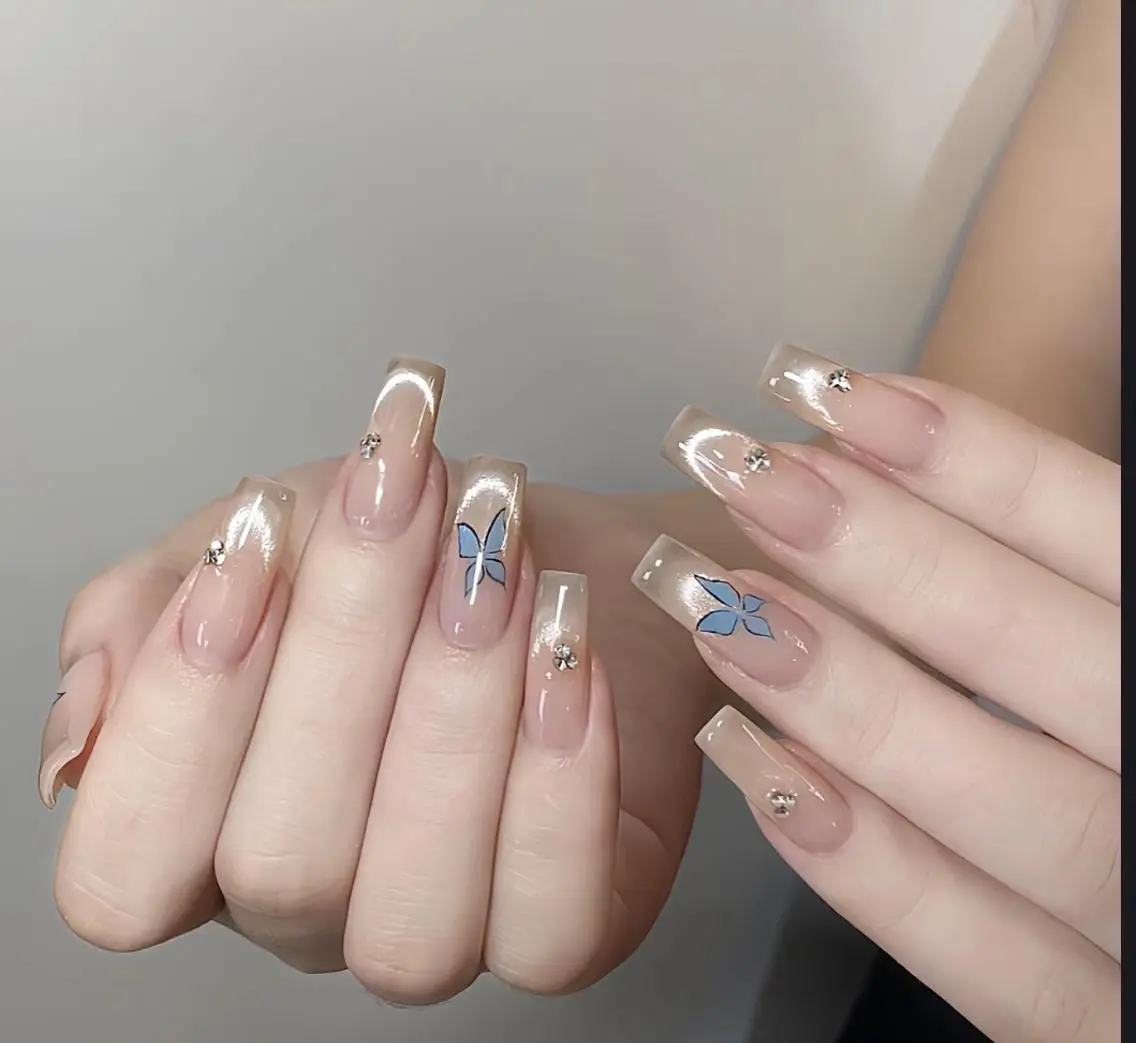 ネイル ハンドネイル Pure&Rich Nailのネイルデザイン