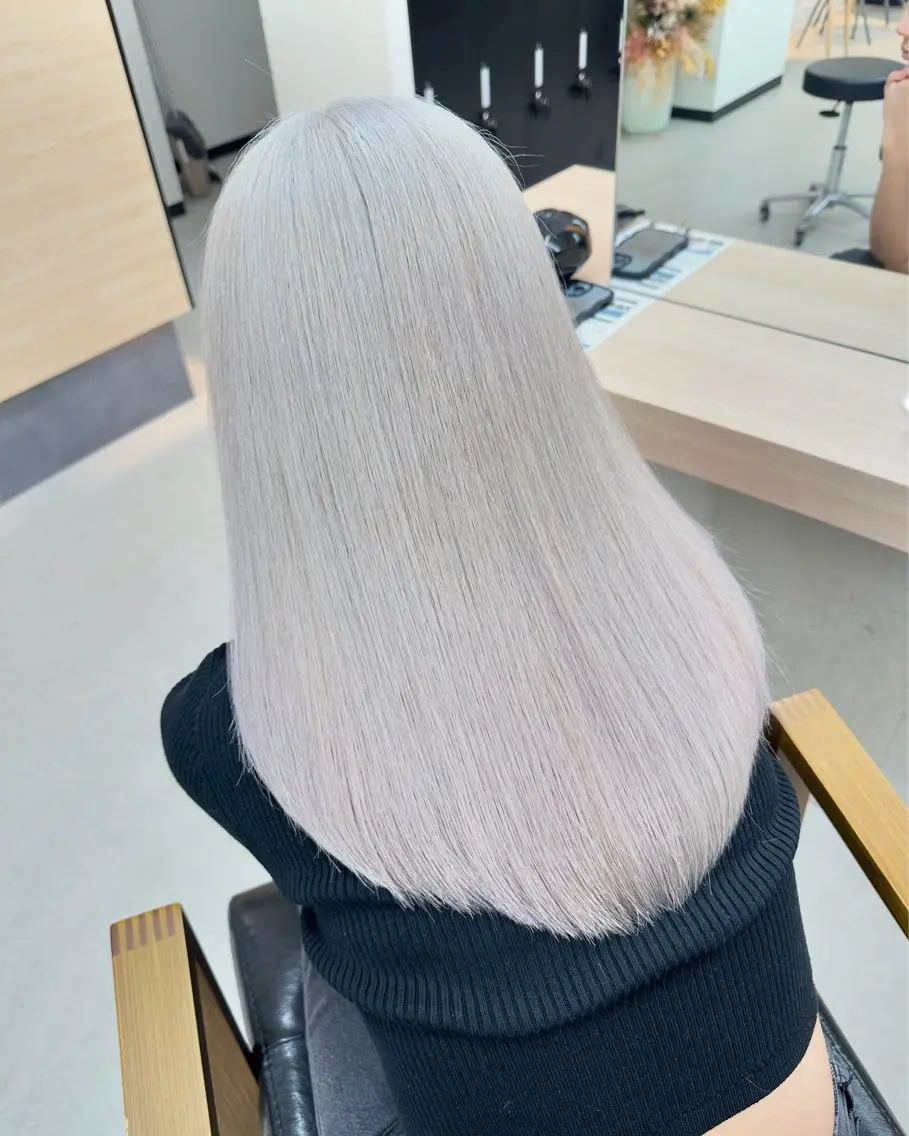 【期間限定🫧】最高級ケアブリーチ使用 𝟑 𝐜𝐨𝐥𝐨𝐫+𝐭𝐫𝐞𝐚𝐭𝐦𝐞𝐧𝐭の写真