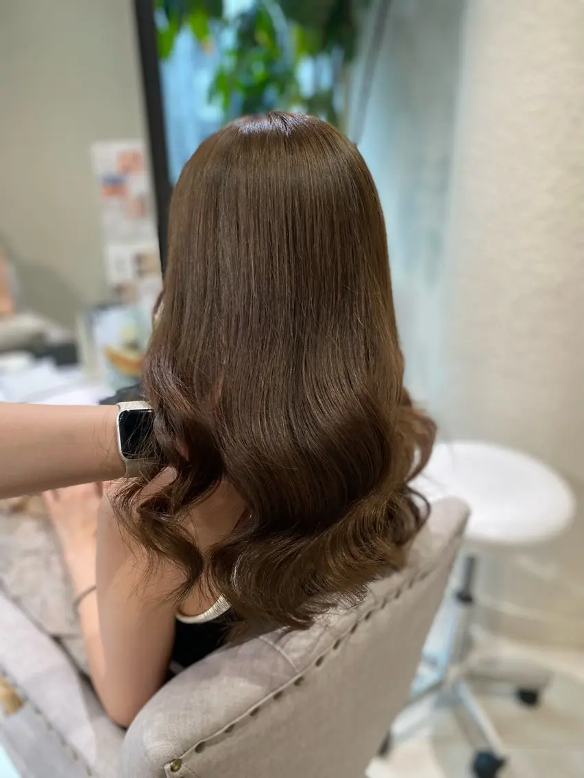 カラー ヘアカラー トリートメント ハイトーン✨艶髪💘 💘 AYANO💘のヘアスタイル