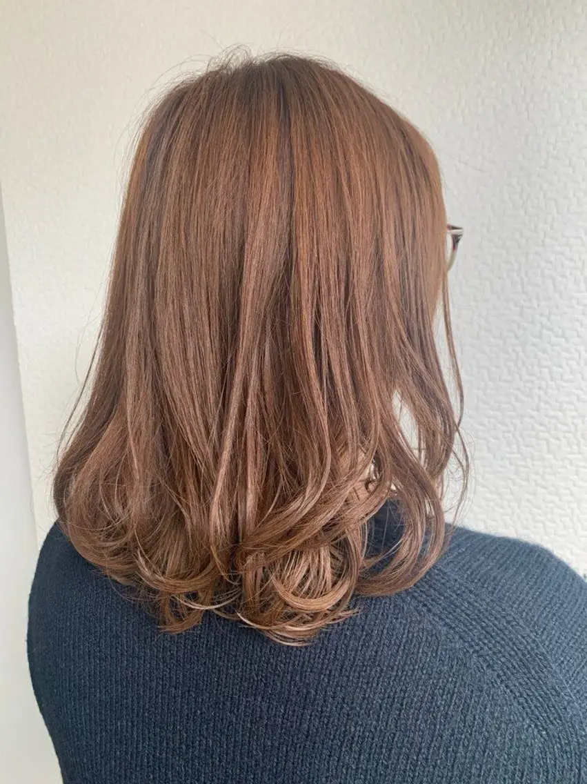 セミロング パーマ 菅原 琴音のヘアスタイル