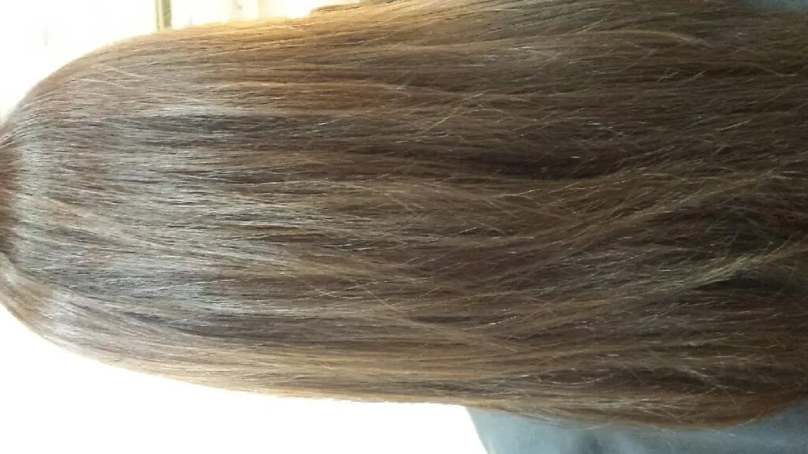 カラー ショコラグレージュ グレージュ 大久保 隆蔵のヘアスタイル