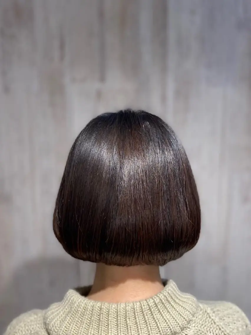 ショート カラー 安藤 真由のヘアスタイル