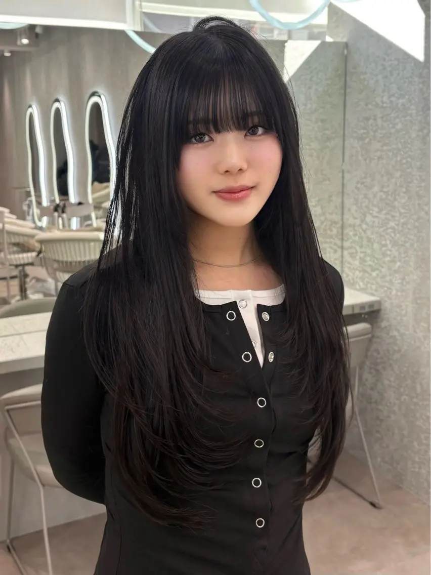 ロング カラー ヘアアレンジ カット ヘアカラー トリートメント ヘアセット 大宮‎縮毛矯正🩵 レイヤー　佐藤和のヘアスタイル