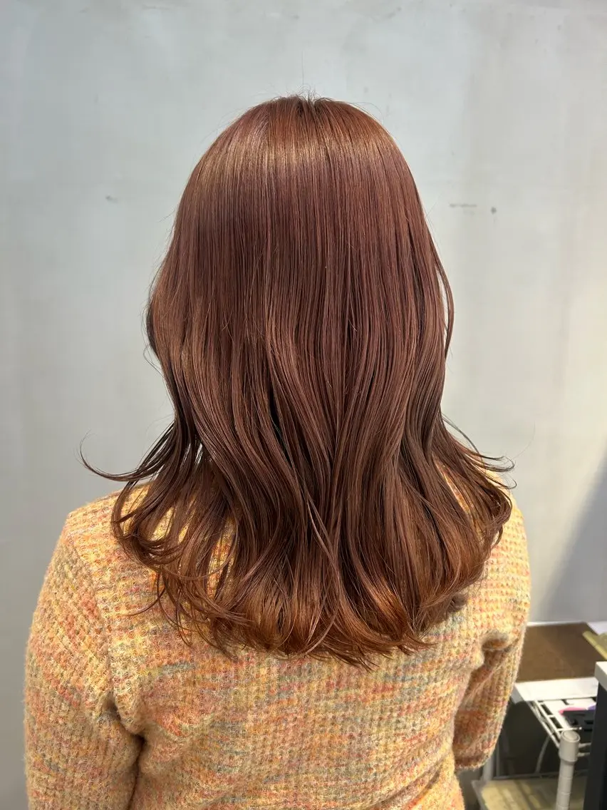 ミディアム カラー ベージュカラー ピンクカラー ピンクベージュ にかいどうさよ /札幌美容師のヘアスタイル