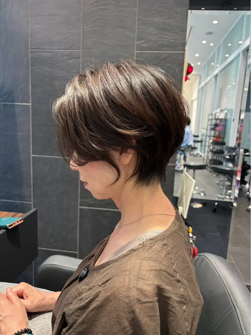 ショート レイヤーカット/梅田 寛大のヘアスタイル