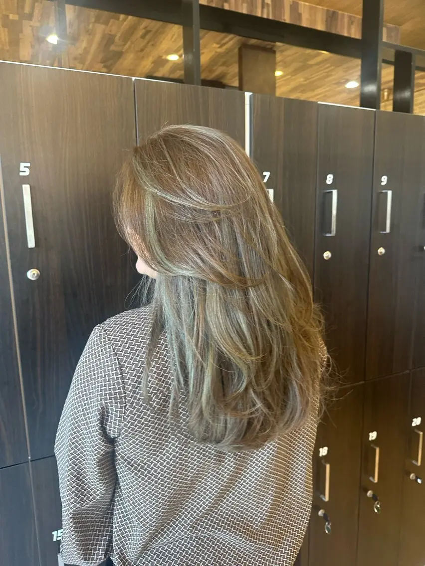 ロング カット トリートメント arl 豊田店のヘアスタイル
