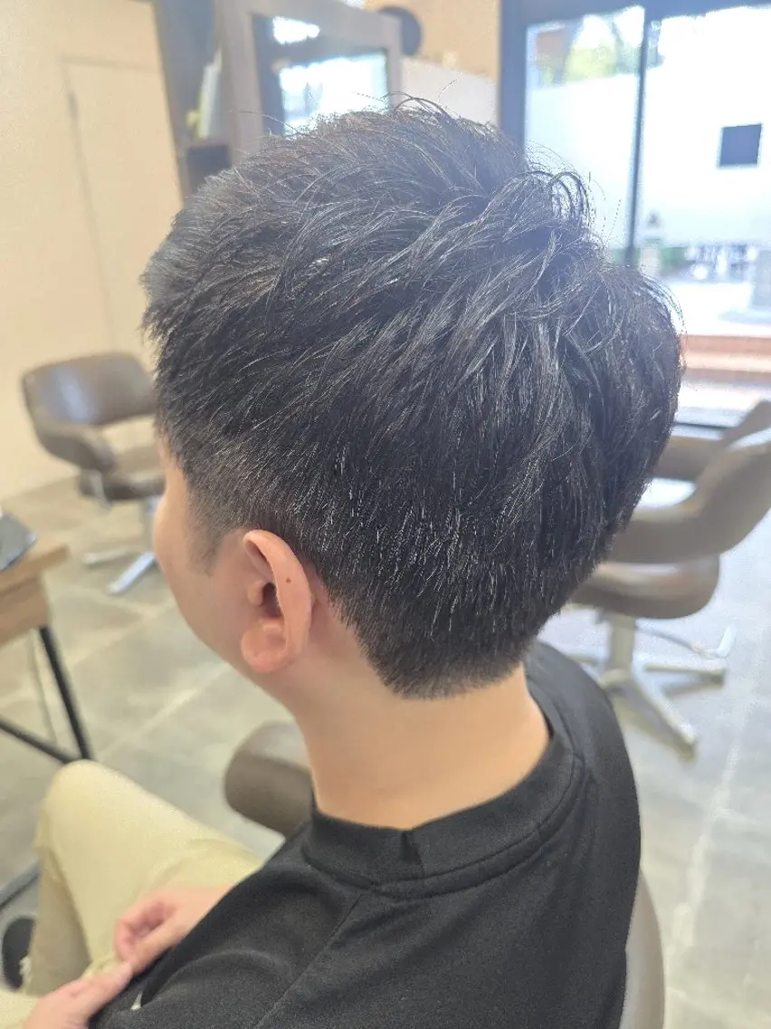 ショート メンズ メンズハイライト メンズインナーカラー メンズパーマ ハイライト 髪質改善 カット ヘアセット 石川(park) ジェウンのヘアスタイル