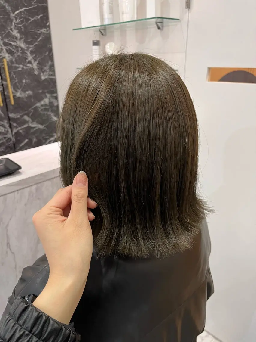 ミディアム カラー 縮毛矯正 ヘアカラー トリートメント Hana🌷/ 透明感/艶髪/表参道のヘアスタイル