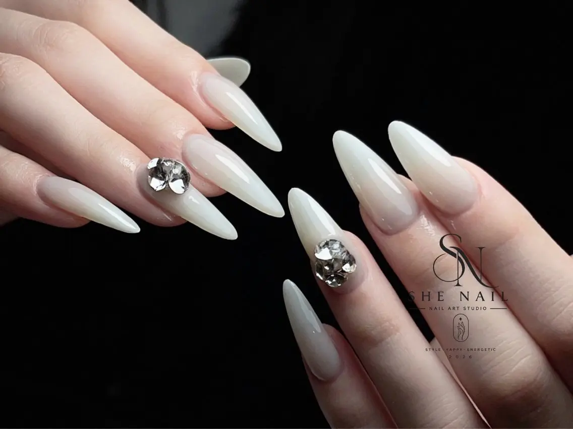 ネイル ハンドネイル 博多 SHE Nailのネイルデザイン