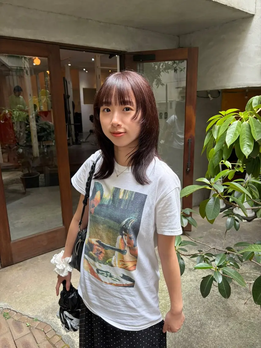 セミロング カット ヘアカラー トリートメント 金田 夏野のヘアスタイル