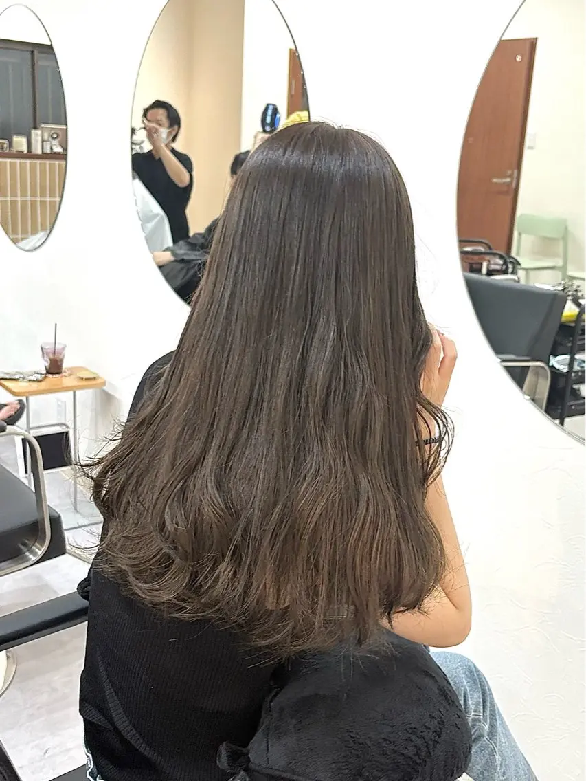 ミディアム カラー ヘアアレンジ ベージュカラー カット ヘアカラー トリートメント ハル🌸柔色/ ブリーチなし/艶髪のヘアスタイル