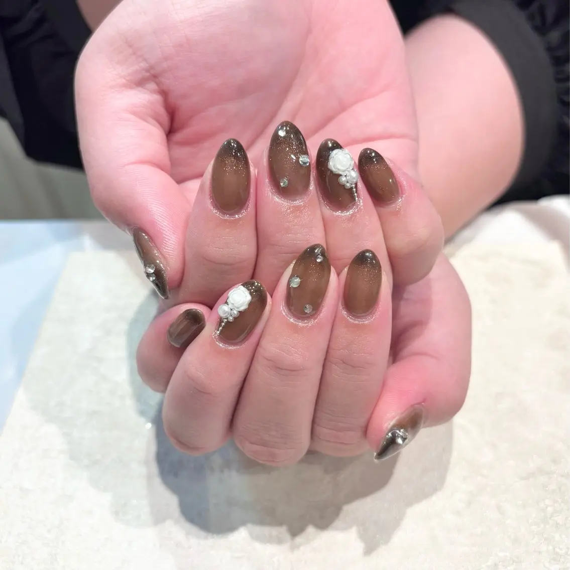 ネイル ecrin 💎 mayuのネイルデザイン