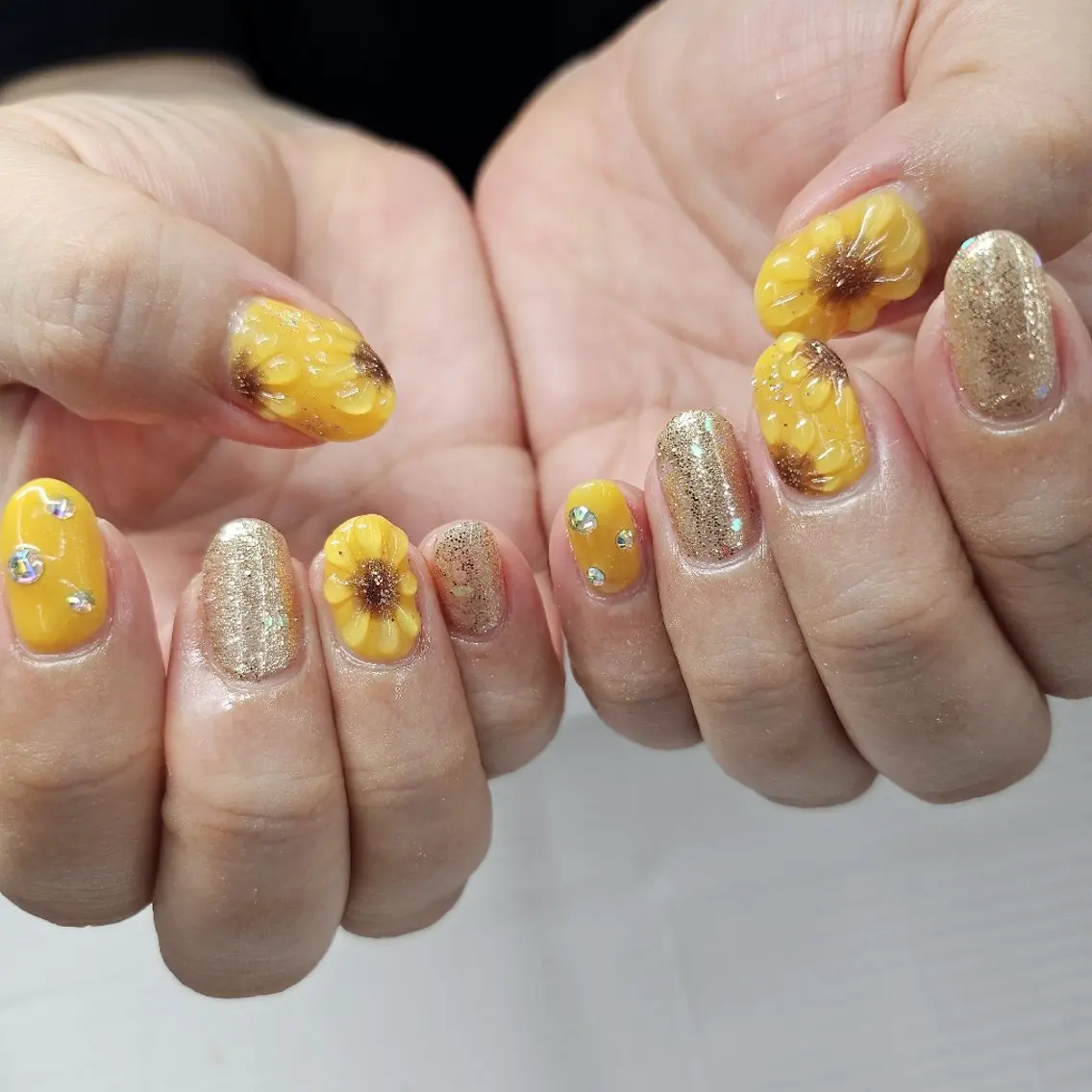 ネイル ハンドネイル タニグチ ミカのネイルデザイン