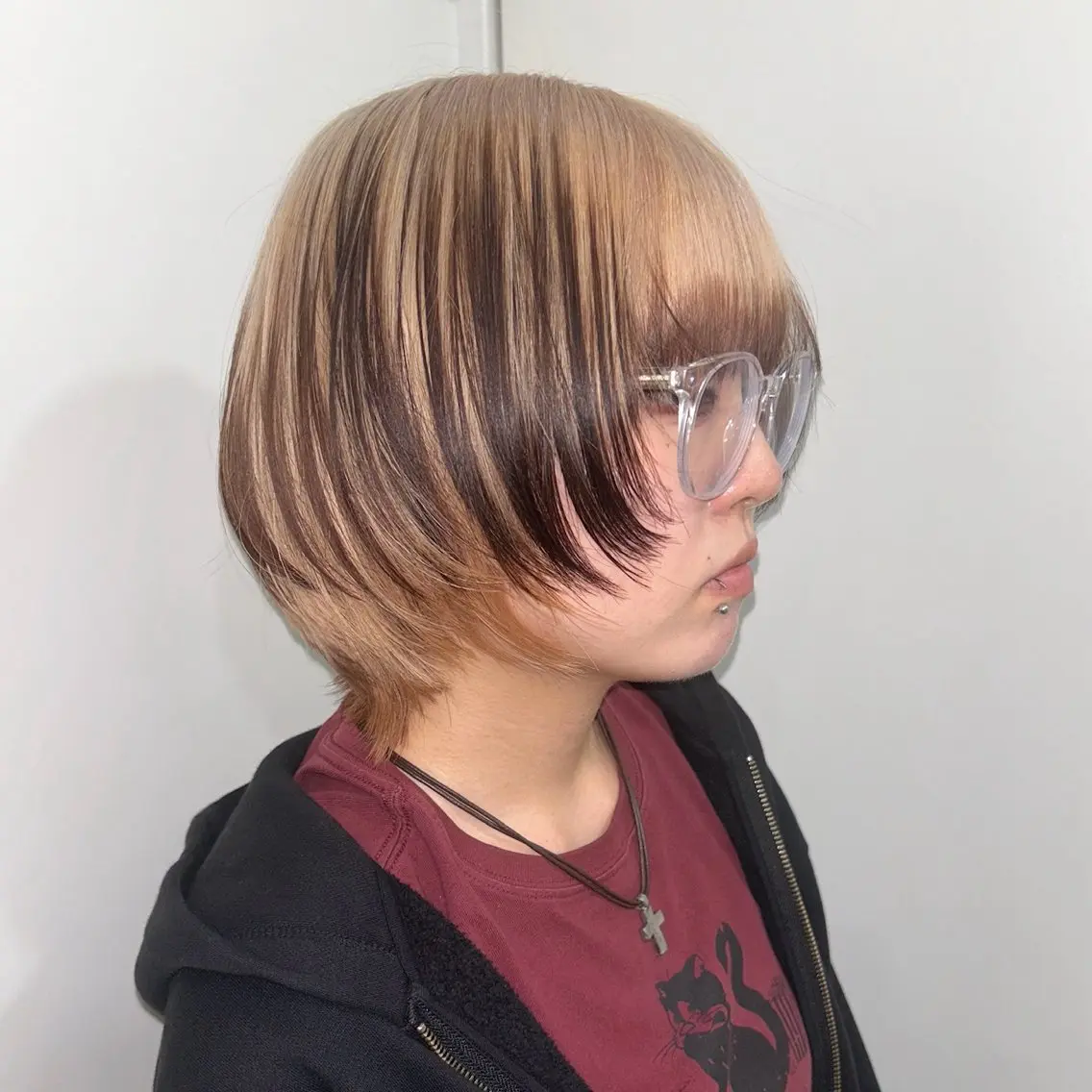 ショート ヘアカラー トリートメント 🫧🛼ハイトーン 🧬🫧フウワのヘアスタイル