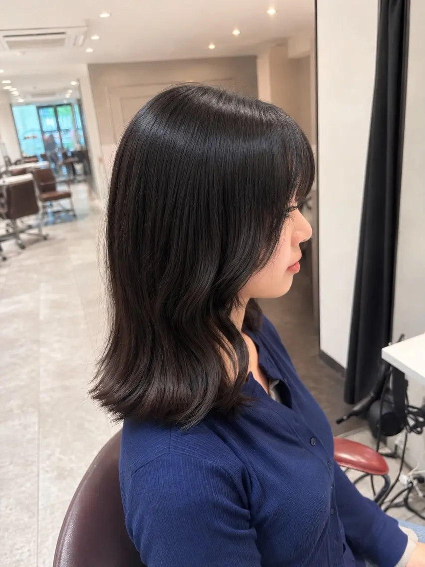 ミディアム ヘアアレンジ earth銀座 青山🩵のヘアスタイル