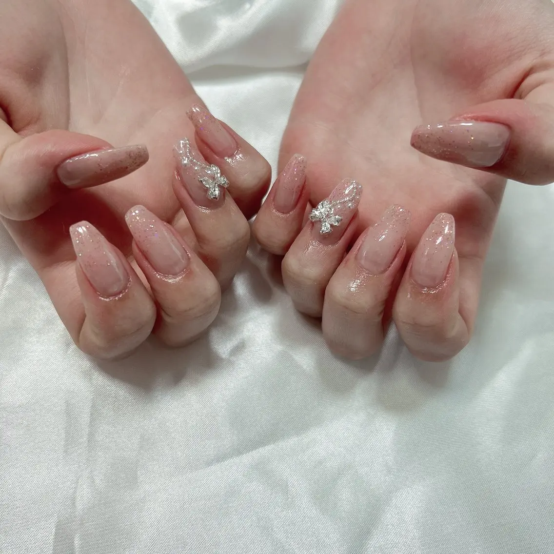 ネイル ハンドネイル フットネイル Adite nailのネイルデザイン