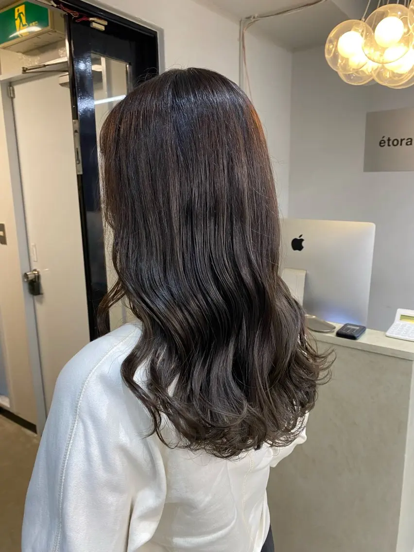 セミロング カラー ブラウンカラー 透明感カラー ラベンダーカラー ラベンダーブラウン レイヤー×髪質改善✨ 渋谷/佐藤侑哉のヘアスタイル