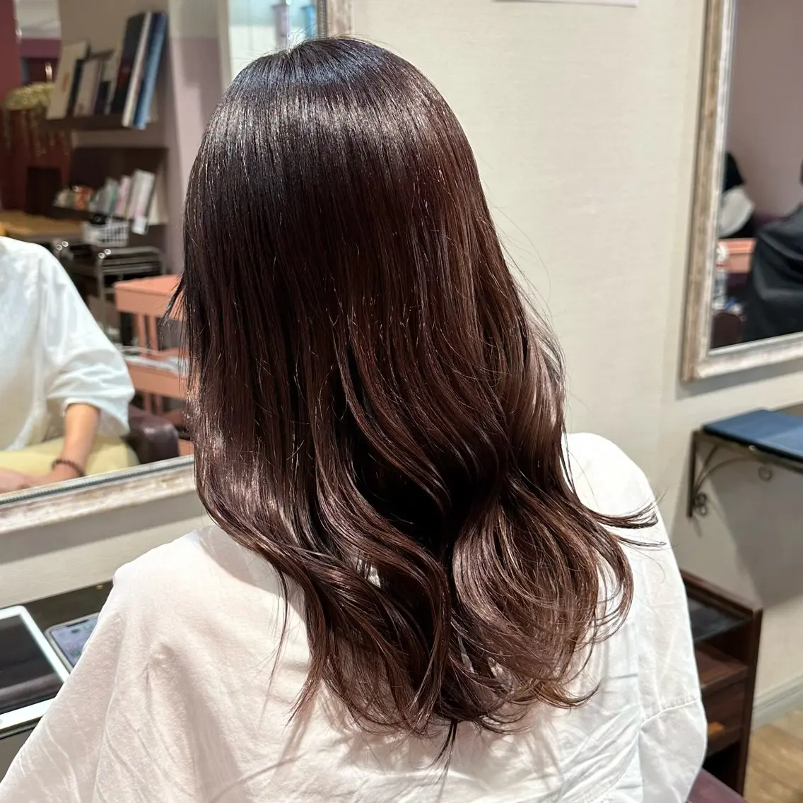 セミロング カラー 柔らかいbeige ¦韓国¦🩰マユ🩰のヘアスタイル
