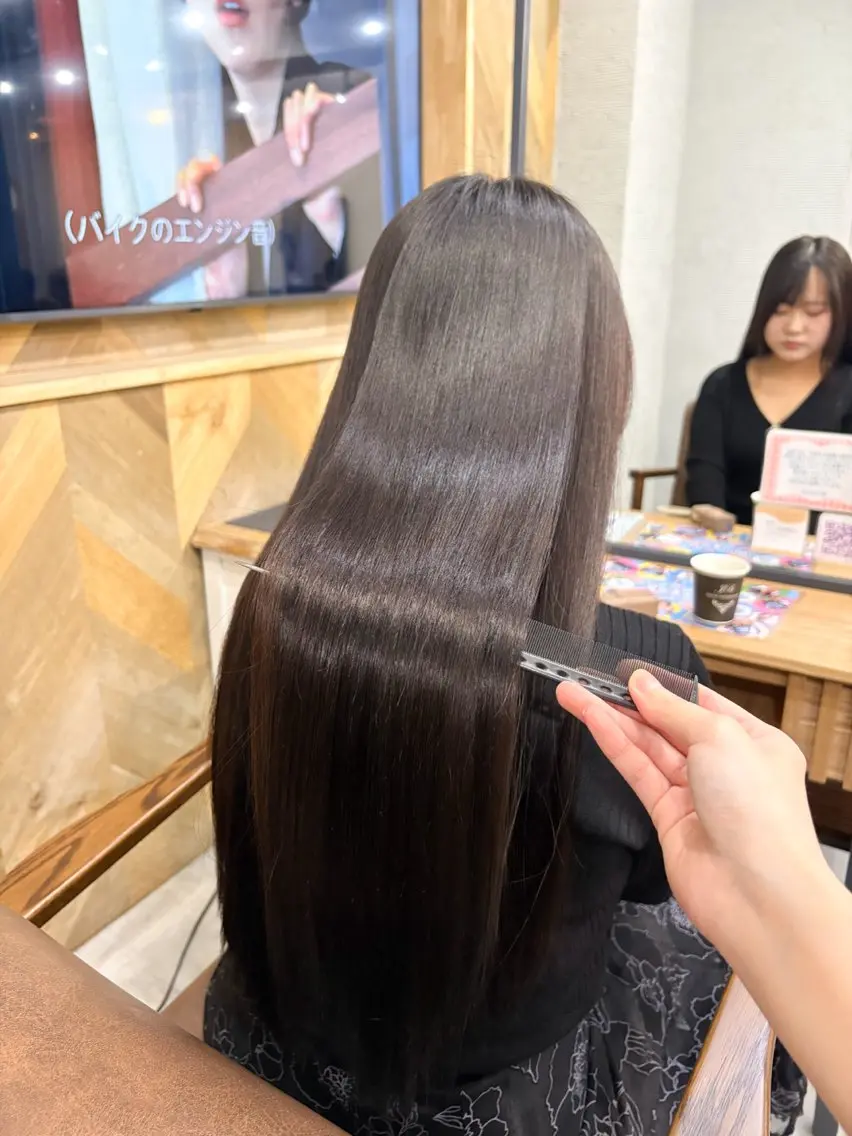 【髪質にあったご提案】似合わせカット+最深部補修コアミートリートメントの写真