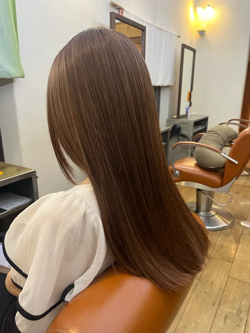 カラー 古舘 凜々子のヘアスタイル