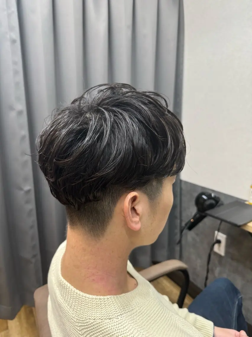パーマ メンズ reeed konnoのヘアスタイル