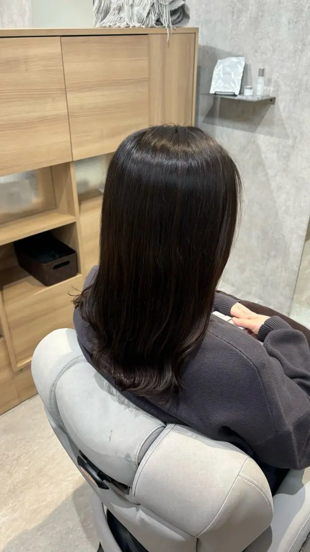 カラー 西村 春菜のヘアスタイル